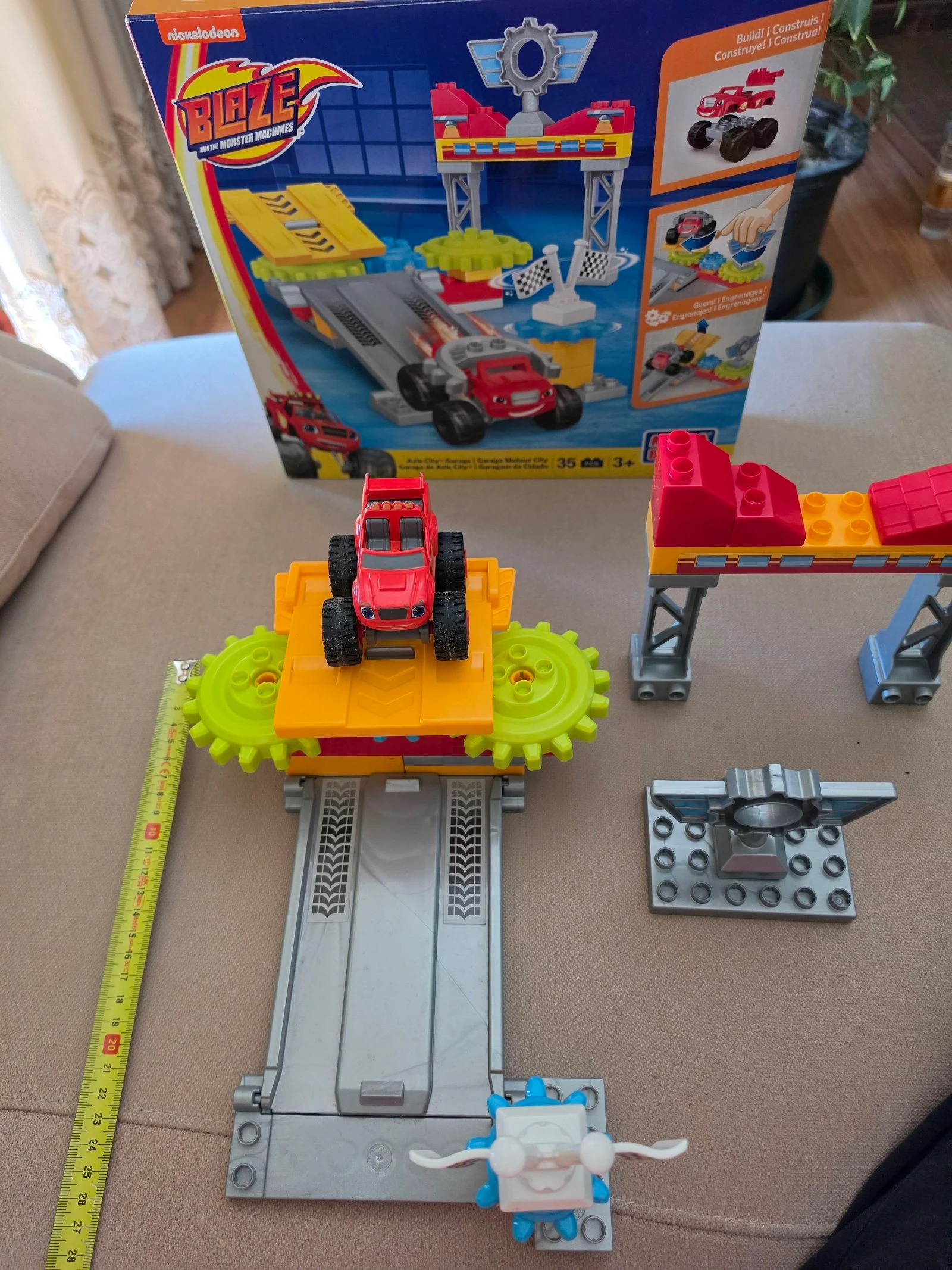 Blaze et les monster machines: Garage Axle City – photo 5